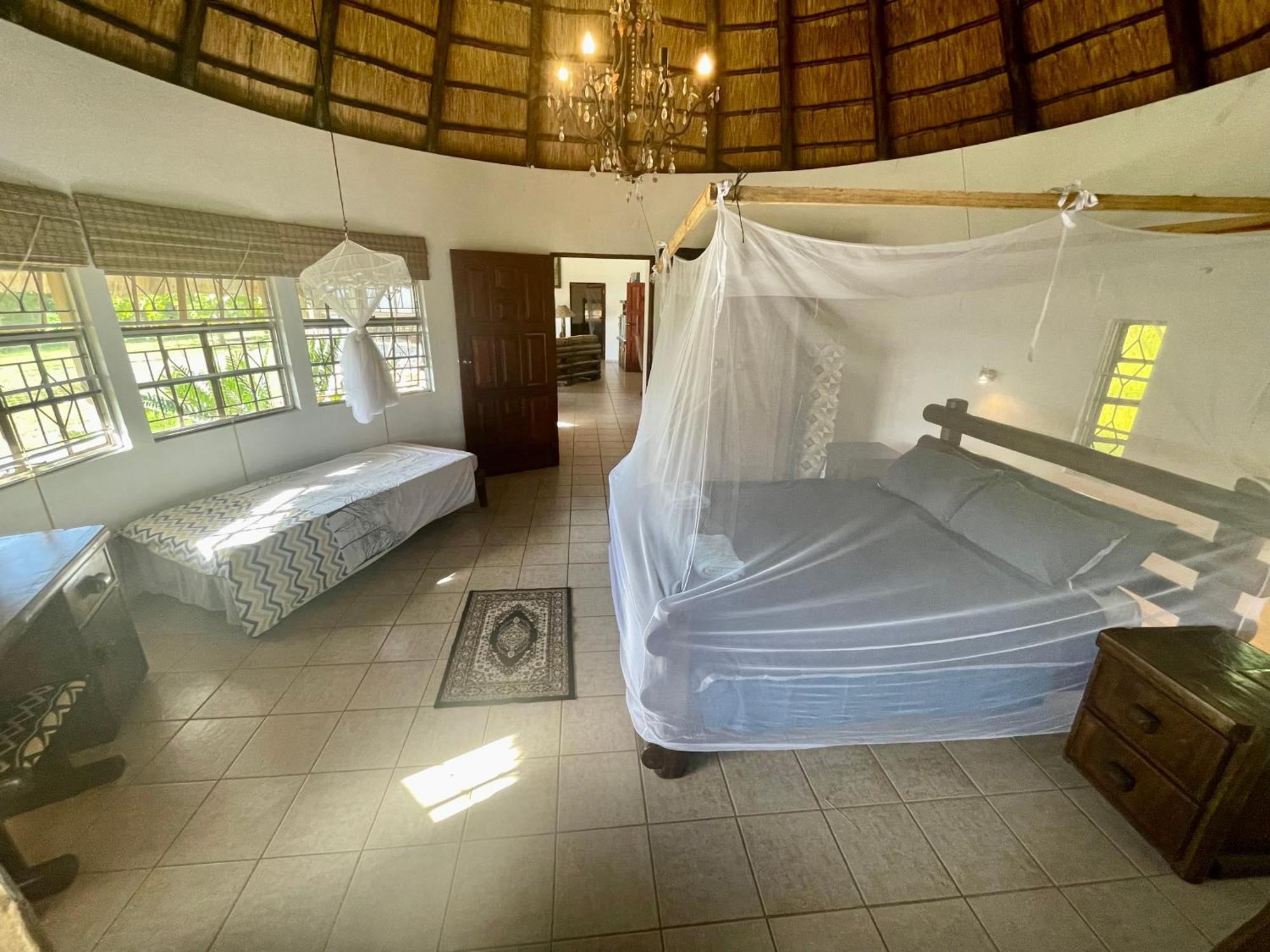Nhambavale Lodge تشيدينغيل المظهر الخارجي الصورة